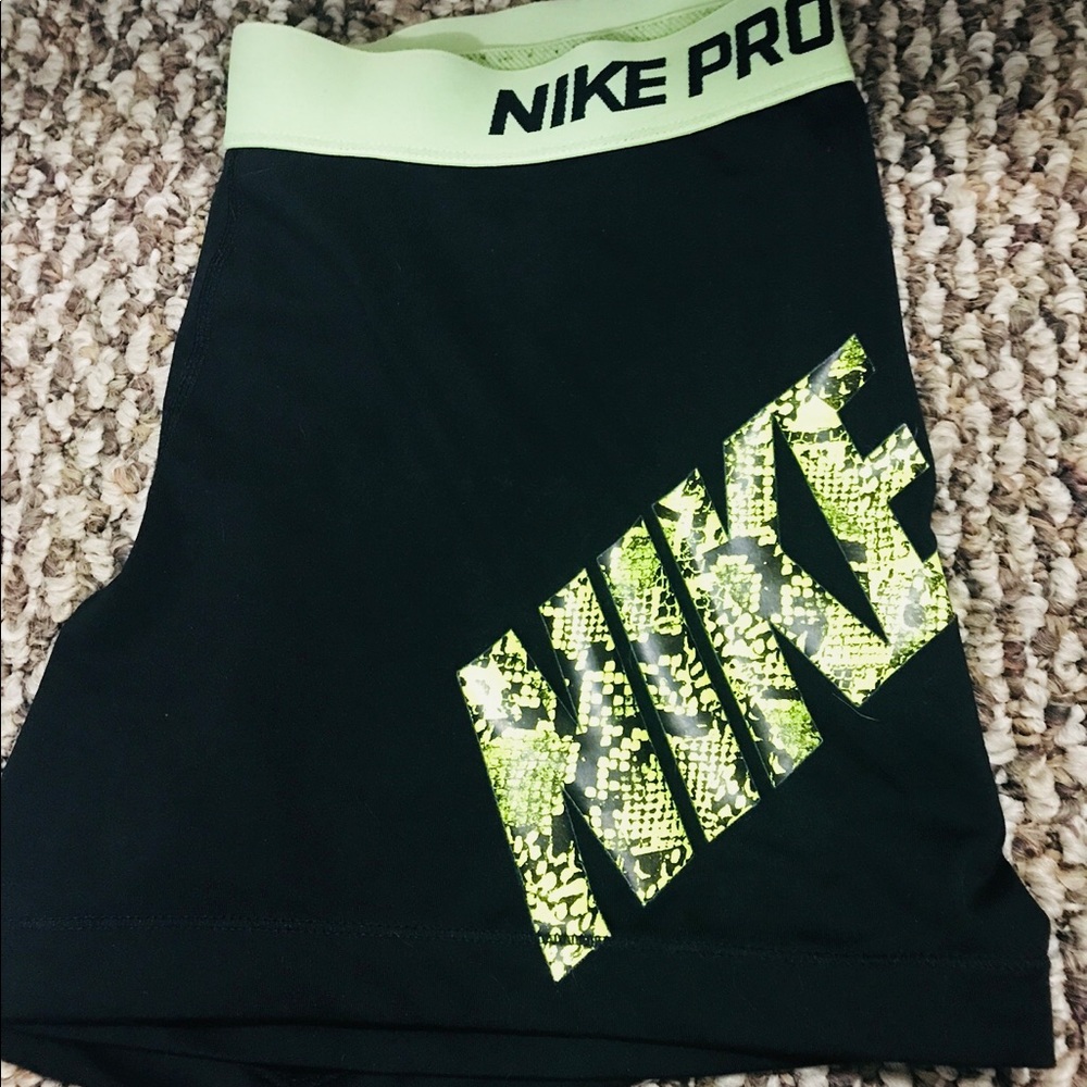 Nike Pros